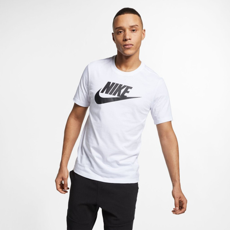 Nike sportswear t-shirt c/o white