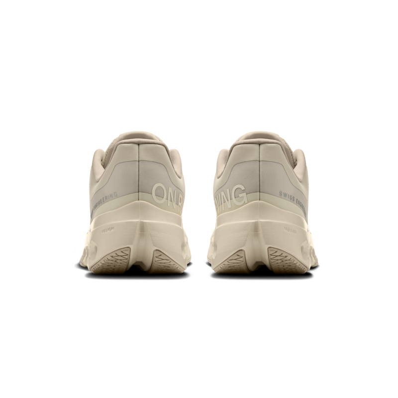 On cloudsurfer next fog/ivory