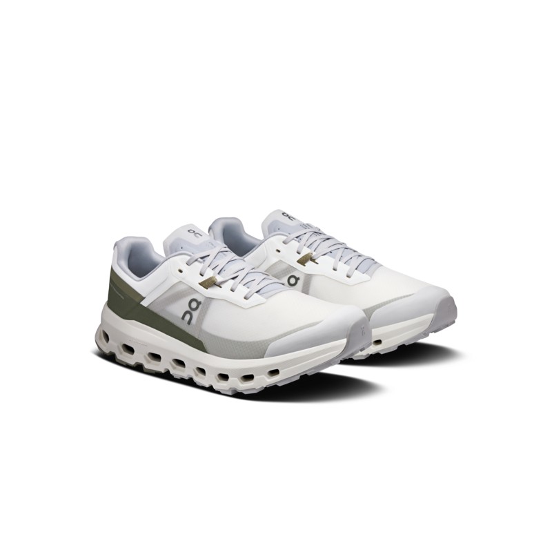 On cloudvista 2 men Ivory/olive