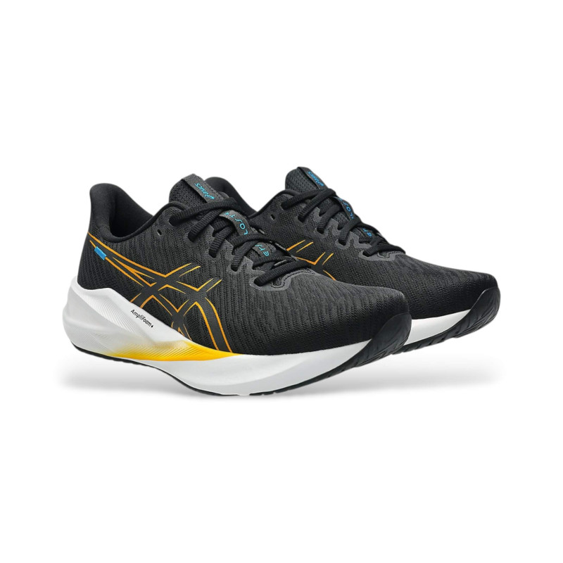 Asics Versablast 4 black/yamabuki