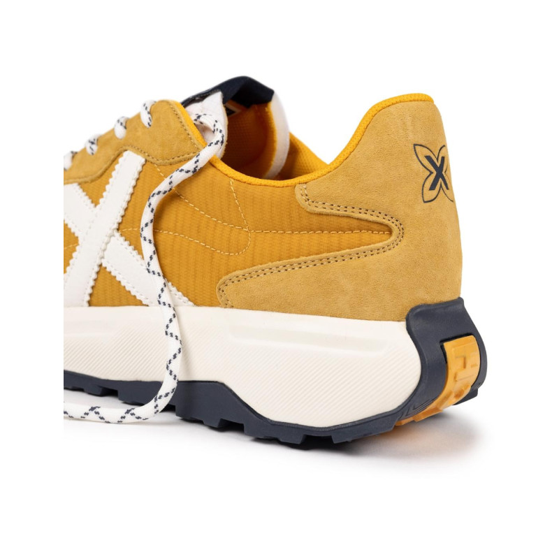 Munich babel 16 mustard/white