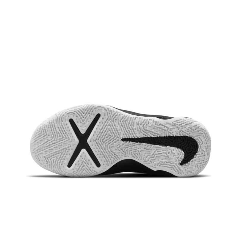 Nike team hustle D 10 (gs) Black/metallic silver volt