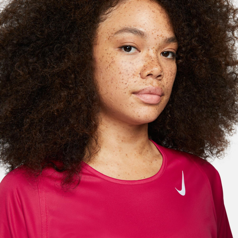 Nike dri-fit race wmns short sleeve burdeos