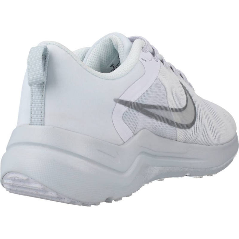 Nike downshifter 12 white/metallic silver