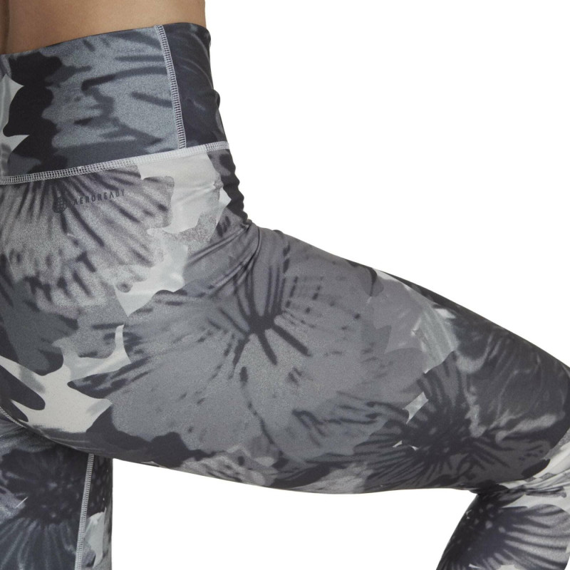 Adidas maya larga estampada para mujer en colores grises