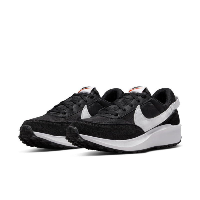 Nike wmns waffle debut black/white-orange clear