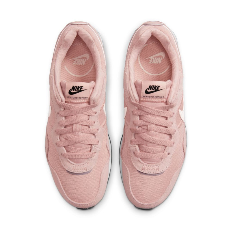 Nike wmns venture runner pink oxford /summit white-black